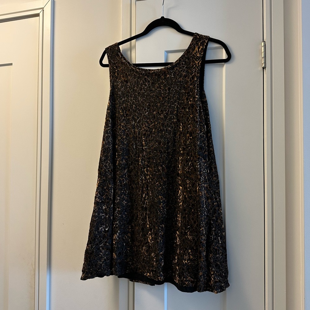 VELVET PATTER MINKPINK DRESS